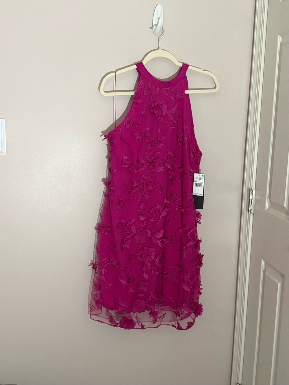 NWT Adrianna Papell Cosmo Pink 3D Floral Embroidered Mini Dress Size 12 - Picture 2 of 7